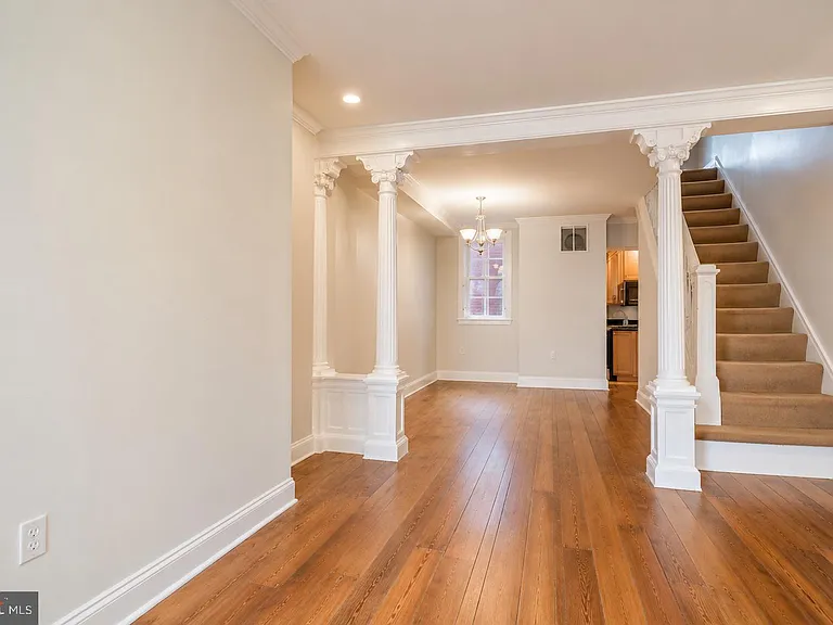1412 Battery Ave — Photo 4