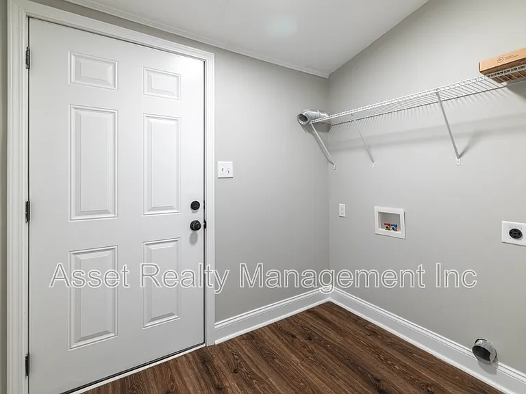 1715 Fay St — Photo 20