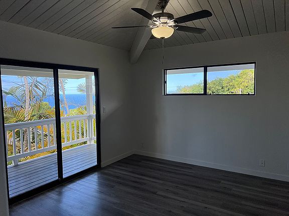 Primary Bedroom w/Oceanview