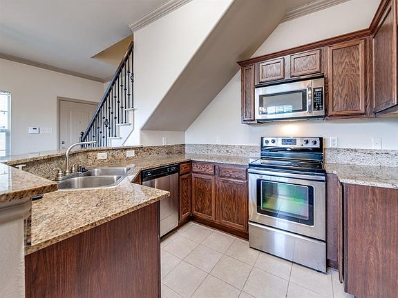 5th image of 1500 Aldra Dr