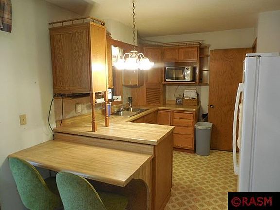 2nd image of 513 Drew Ave SE