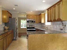 2nd image of 1617 Dorset Dr