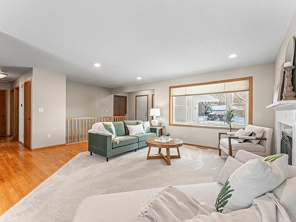 5th image of 2231 52nd St NW