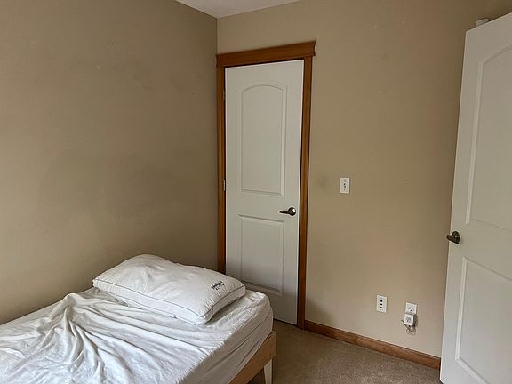 4th image of 13808 Greenwood Ave N #D