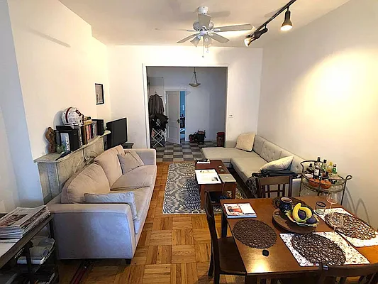 Rented by Realty Nerd | media 3