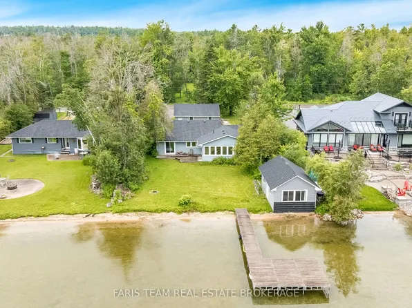 1467 Cunningham Cres, Severn, ON L3V 7E1