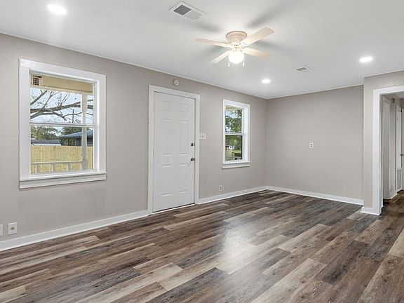 4th image of 3202 Bethlehem Rd