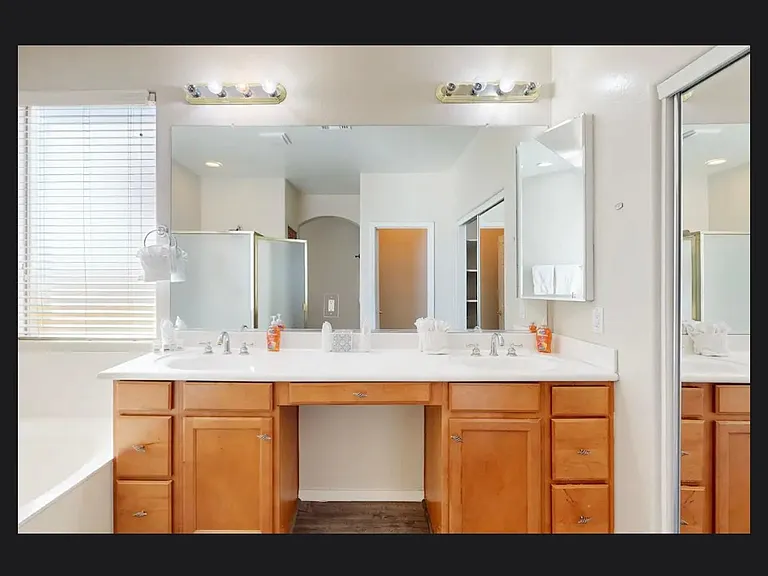 2429 W Red Range Way — Photo 34