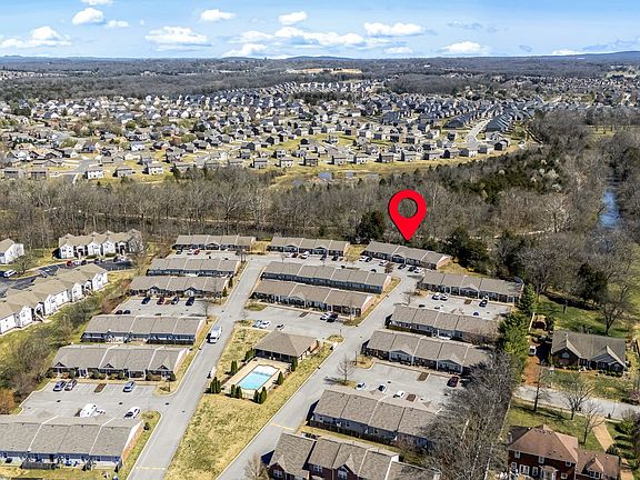 2nd image of 1040 Charlie Daniels Pkwy APT 170
