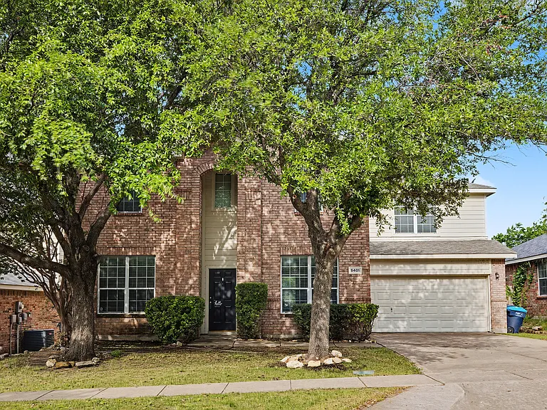 8401 Tribute Ln — Photo 1