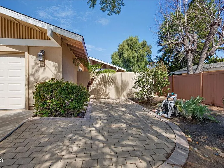1525 Fairway Dr — Photo 55