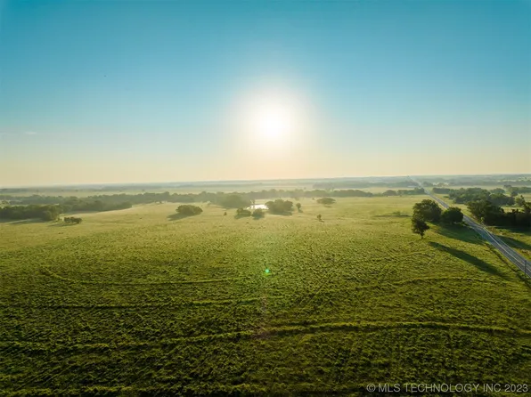 6 Highway 62 Rd, Morris, OK 74445