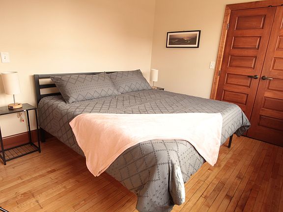 5th image of 51 E 4th St #31