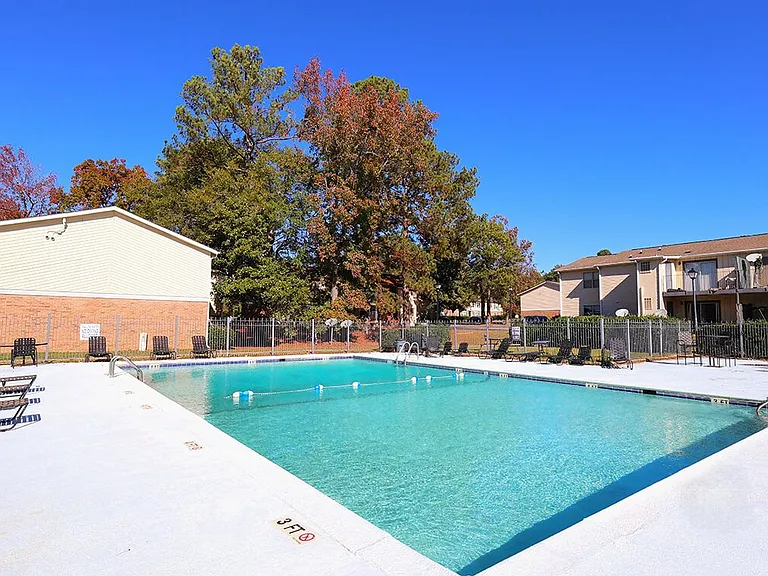 Outdoor Swimming Pool