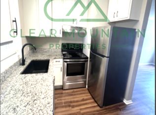 Updated apartment near downtown Greenville., Greenville, SC 29601