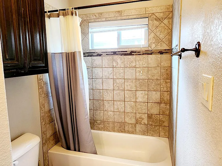 Upstairs Full Bath