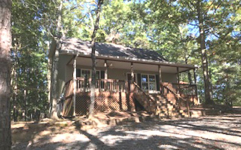 1st image of 2889 Newport Dr