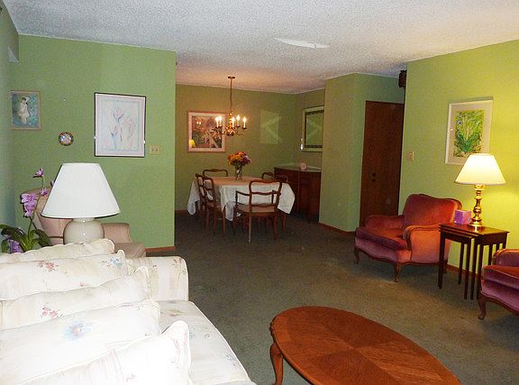 4th image of 10441 S Circle Dr #45C