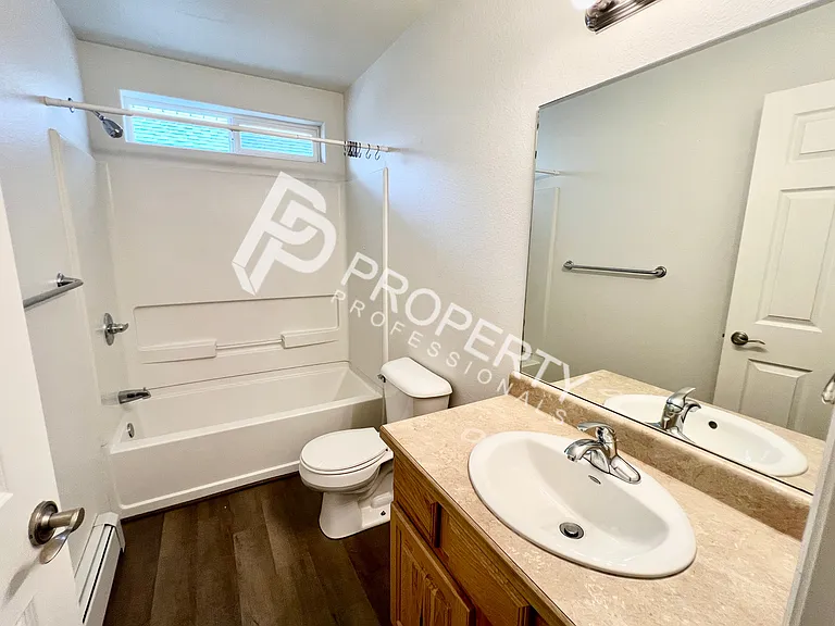 316 Columbine Dr — Photo 14