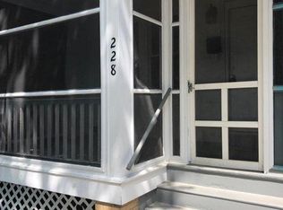 228 5th Ave, Roebling, NJ 08554