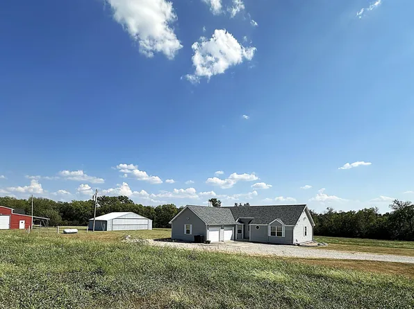 4535 SE 69th St, Berryton, KS 66409