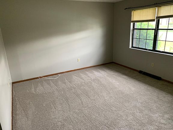 4th image of 2133 Lynbridge Dr
