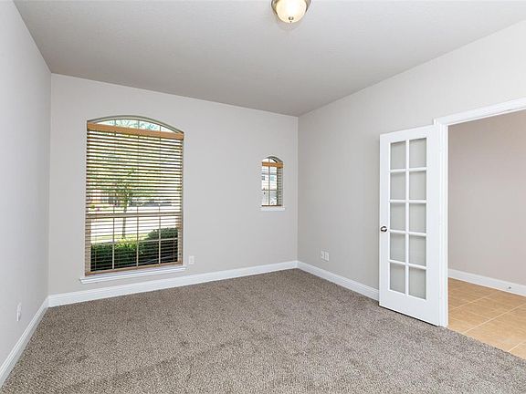 5th image of 1236 Realoaks Dr