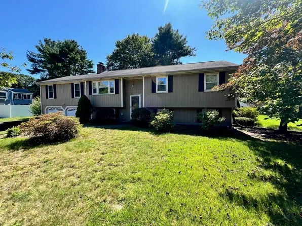 37 Judith Dr, North Attleboro, MA 02760