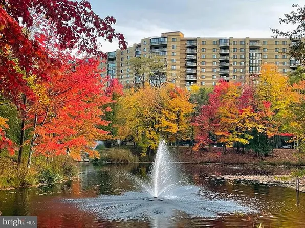 8340 Greensboro Dr APT 509, Mc Lean, VA 22102