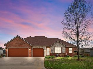 1436 N Opportunity Ave, Republic, MO 65738