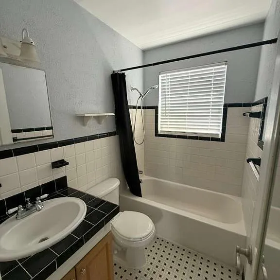 140 Frazar Rd — Photo 10