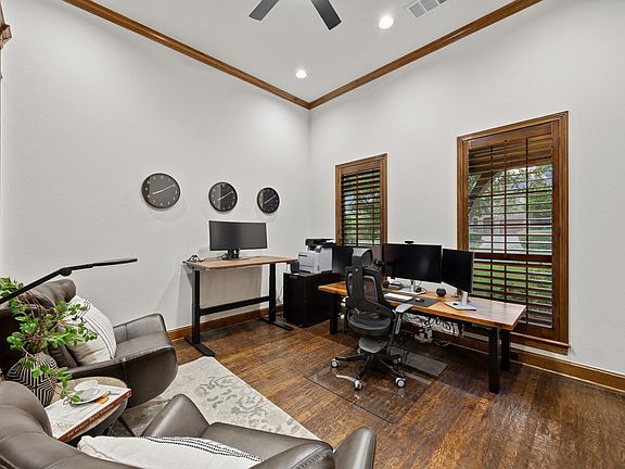 5th image of 309 Santaluz Ln
