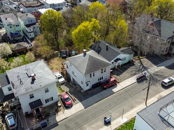 65 Harvard St, Everett, MA 02149