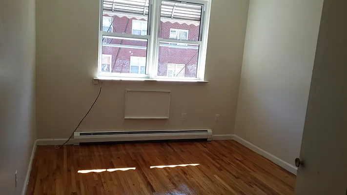 Rented by Aamen Realty | media 40