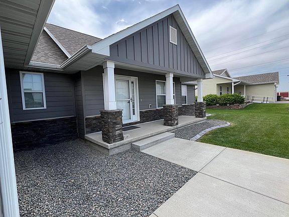 2nd image of 4012 W Park Drive
