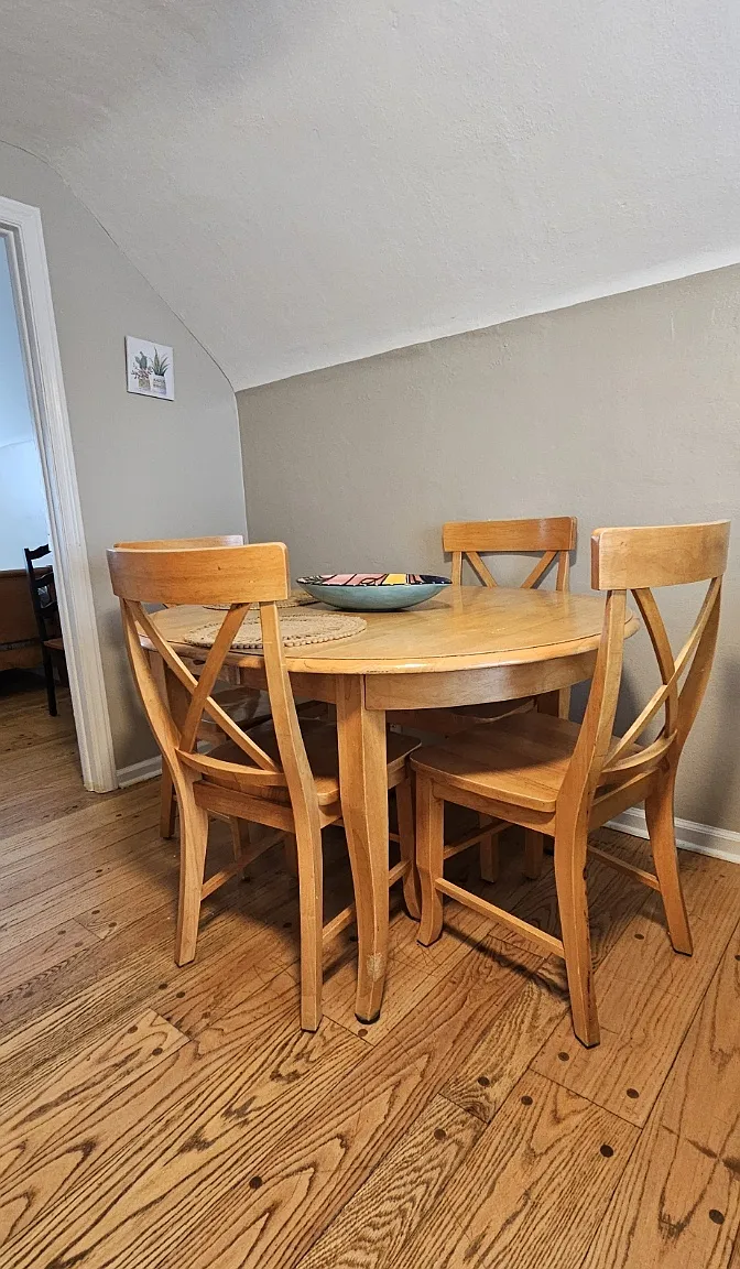 102 South 7th Avenue - 1 — Photo 3