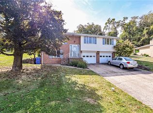 671 McMahon Dr, North Huntingdon, PA