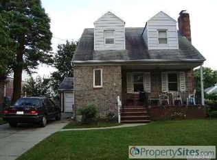 162 Fir St, Valley Stream, NY 11580
