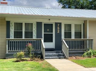 752 Porter Rd, Hope Mills, NC 28348