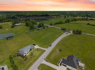 100 & 102 Abbey Rdg, Bardstown, KY 40004