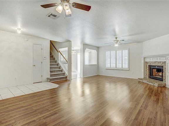 3rd image of 1506 Mattie Dr