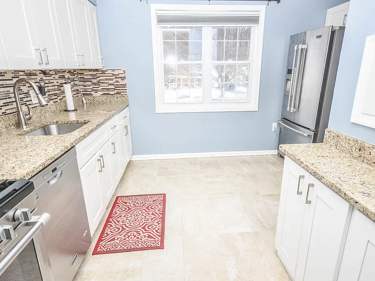 752 College Pkwy #7 — Photo 11
