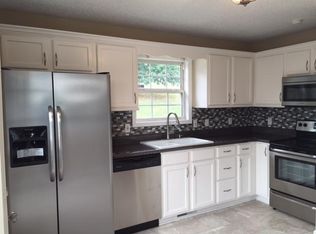 967 Granny White Rd, Clarksville, TN 37040