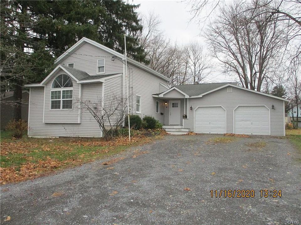 1st image of 8 Spruce St