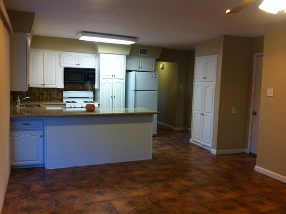 4th image of 5505 Westcreek Dr