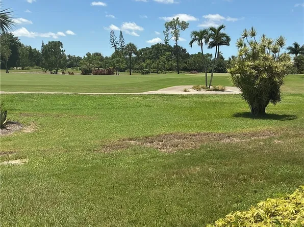 5730 Trailwinds Dr APT 411, Fort Myers, FL 33907