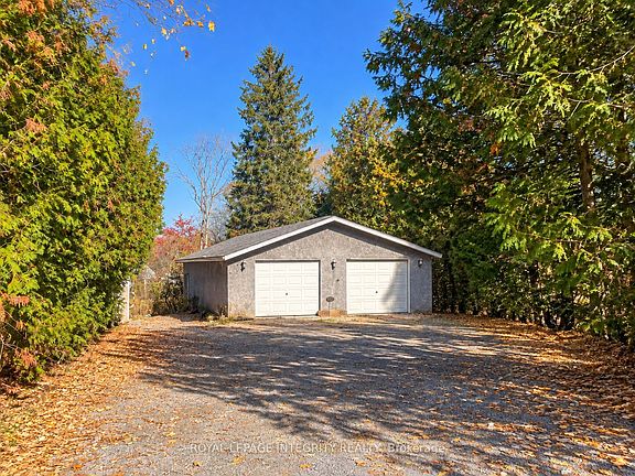3rd image of 818 David Manchester Rd