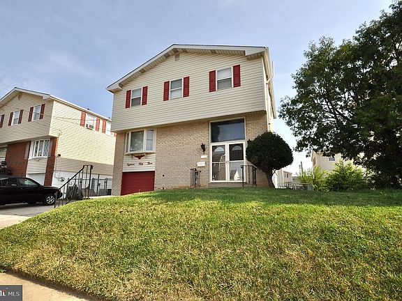 3rd image of 1853 Kentwood St