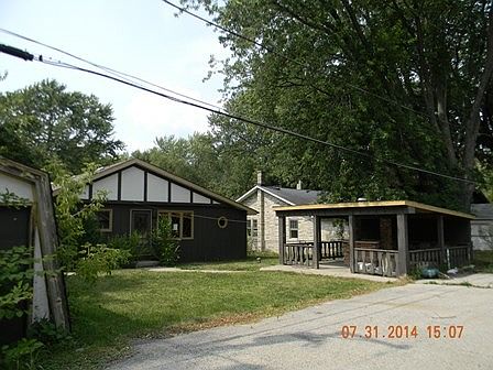 3rd image of 39219 N Willow Ln