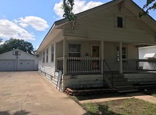 217 N Vine Ave, Wichita, KS 67203